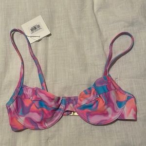 Kulani Kini bathing suit top. Size small